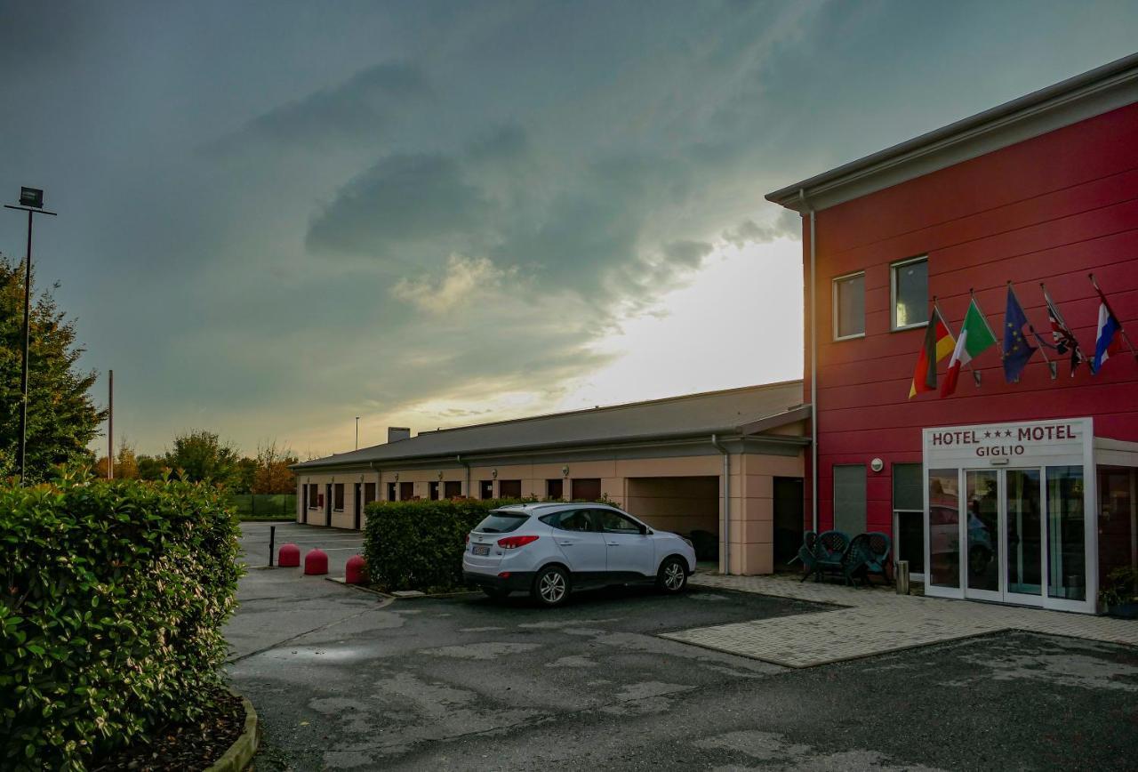 Hotel Motel Giglio Viadana Ngoại thất bức ảnh